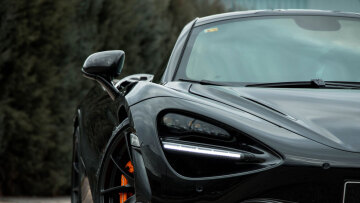 Πολυτελή αυτοκίνητα χωρίς φόρο – Το κόλπο που εξαφανίζει τον ΦΠΑ