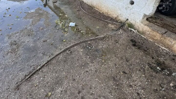 Σύνδεσαν τα ποτιστικά του δρόμου στα σπίτια τους - Οκτώ συλλήψεις στο Κορωπί, δείτε βίντεο