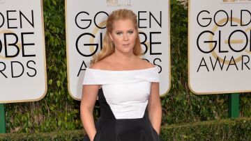 Η Έιμι Σούμερ εξήγησε τους λόγους που έσβησε τις φωτογραφίες της μετά την τεράστια απώλεια κιλών