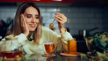 4 υποκατάστατα ζάχαρης που ξεχωρίζουν για τα οφέλη τους σύμφωνα με τη διαιτολόγο
