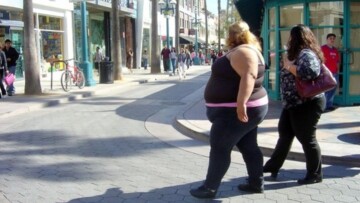 Οι ΗΠΑ βάζουν... στοπ σε παχύσαρκους μετανάστες αυστηροποιώντας τους κανονισμούς για την έκδοση βίζας