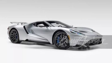 Σε δημοπρασία ένα συλλεκτικό Ford GT