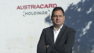 AUSTRIACARD: Κόντρα στην πίεση της αγοράς με υπόσχεση διψήφιας ανάπτυξης από το 2026