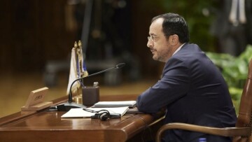 Στο Βερολίνο ο Χριστοδουλίδης για συνάντηση με τον Γερμανό Καγκελάριο Μερτς
