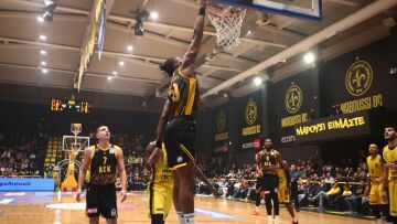 Η ΑΕΚ ξέσπασε στο φινάλε και επικράτησε 103-82 στο Μαρούσι - Βίντεο 