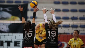 Volley League γυναικών: Νικητής ο ΠΑΟΚ με 3-2 στο ντέρμπι «δικεφάλων» - Δείτε βίντεο 