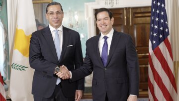 Συνάντηση Κόμπου - Ρούμπιο στην Ουάσιγκτον: Συζήτησαν για ενέργεια, άμυνα και Κυπριακό