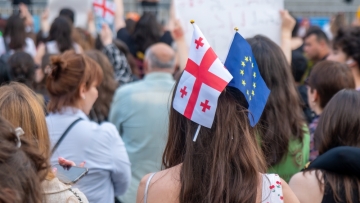 Η Γεωργία θα καταργήσει σώμα κατά της διαφθοράς ενώ αυξάνεται η ένταση στις σχέσεις με την ΕΕ