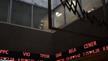 Sell off στο Χρηματιστήριο Αθηνών - Η χειρότερη συνεδρίαση σε βάθος επτά μηνών