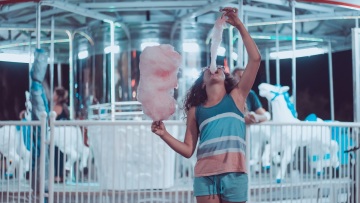 Πόση ζάχαρη κάνει την επιδερμίδα μας να γερνάει γρηγορότερα;
