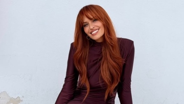 Σίσσυ Χρηστίδου μετά τα σχόλια για την εμφάνισή της: Δεν κλείστηκα σε κάποια κλινική κάνοντας πλαστικές
