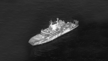Παιχνίδια πολέμου από τον Πούτιν στη Βόρεια Θάλασσα: Το ρωσικό κατασκοπευτικό που δοκιμάζει τις αντοχές της Δύσης