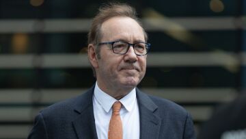 Κέβιν Σπέισι: «Ζω σε Airbnb και ξενοδοχεία, νιώθω πως βρίσκομαι εκεί από όπου ξεκίνησα»