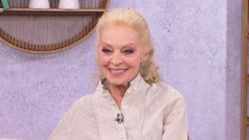 Μαρία Αλιφέρη: Δεχόμουν χιλιάδες γράμματα από θαυμαστές, τα έβαζα σε γιγαντιαίες σακούλες σκουπιδιών