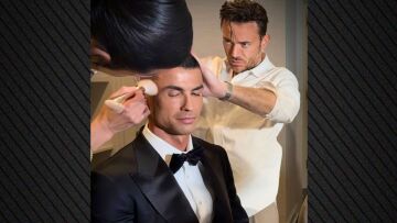 Βίντεο: Ο Δημήτρης Γιαννέτος χτένισε τον Ρονάλντο και τη Ροντρίγκεζ για το επίσημο δείπνο του Τραμπ