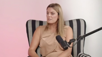 Χριστίνα Βραχάλη: Η πρώτη μου κρίση πανικού ήταν στο δελτίο ειδήσεων, έπρεπε να ανακοινώσω τον θάνατο μιας συμμαθήτριάς μου
