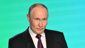 Πούτιν: Ο Τραμπ μου είχε προτείνει να συναντηθούμε στη Βουδαπέστη και ήμουν θετικός