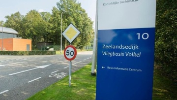 Ολλανδία: Ο στρατός άνοιξε πυρ κατά drones που πέταγαν πάνω από βάση της Πολεμικής Αεροπορίας