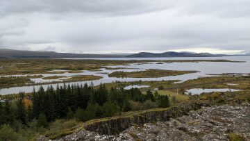 Ισλανδία: Στο Εθνικό Πάρκο Thingvellir η ιστορία της Γης συναντά την ιστορία των Βίκινγκς
