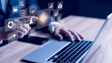 Τρεις στους 10 Έλληνες μιλούν πιο άνετα για τα οικονομικά τους με μηχανές AI παρά με άνθρωπο