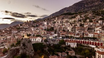 Σαββατοκύριακο για δύο στον Παρνασσό
