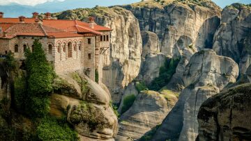 Μετέωρα, Καλαμπάκα, Καστράκι - Τα αξιοθέατα κοντά στην πόλη των Τρικάλων