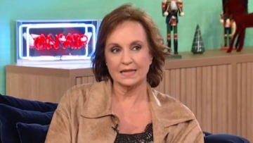 Μίμης Δομάζος: Δεν μπόρεσα να του πω αυτά που ήθελα, δεν σου άφηνε το περιθώριο, είπε η κόρη του