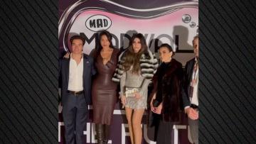 Στο κόκκινο χαλί του Madwalk η Κίμπερλι Γκιλφόιλ - Δείτε βίντεο