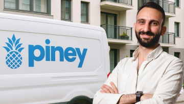 Νικόλας Χρυσοστόμου (Piney): Ο Έλληνας πίσω από την φροντίδα των Airbnb στη Μαδρίτη ετοιμάζεται για Μαϊάμι