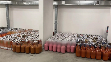 Εγκληματική οργάνωση μετέφερε παράνομα ψυκτικό υγρό από την Αλβανία - Κατασχέθηκε φρέον αξίας σχεδόν μισού εκατομμυρίου ευρώ