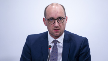 Ποιος είναι ο Βέλγος Βίνσεντ βαν Πετέγκεμ που διεκδικεί την προεδρία του Eurogroup 
