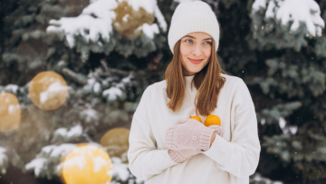 Το χειμωνιάτικο φρούτο που ρίχνει την χοληστερόλη και προστατεύει από τη γρίπη
