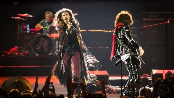 Οι Aerosmith βρέθηκαν για πρώτη φορά στην κορυφή των charts στη Βρετανία
