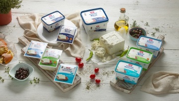 Διαγωνισμός ΔΩΔΩΝΗ: 10 cooler bag γεμάτα φέτα και λευκά τυριά