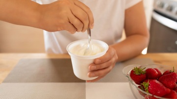 Ο ΕΦΕΤ ανακαλεί στραγγιστό γιαούρτι