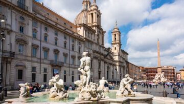 «Η τέλεια ομορφιά»: Ανακαλύπτοντας τα στενά γύρω από την Piazza Navona, την πιο διάσημη πλατεία της Ρώμης