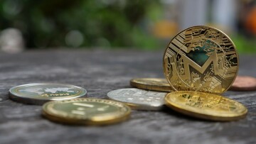 Κίνηση – ματ από ευρωπαϊκούς τραπεζικούς κολοσσούς: Εκδίδουν ψηφιακό κρυπτονόμισμα συνδεδεμένο με το ευρώ