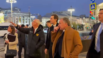 Βίντεο: Η βόλτα Κούσνερ και Γουίτκοφ στο κέντρο της Μόσχας και το γεύμα σε εστιατόριο πριν από τη συνάντηση με Πούτιν