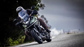 Δοκιμάζουμε την ανανεωμένη Honda NC750X με το αυτόματο κιβώτιο - Με πόσο την αποκτάς στην Ελλάδα;