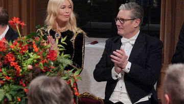 Γιατί η Κλόντια Σίφερ βρέθηκε στο Γουίνσδορ και κάθισε δίπλα από τον Γερμανό Πρόεδρο (εικόνες)