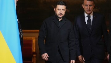 Spiegel: Οι αποκαλυπτικές συνομιλίες των Ευρωπαίων με τον Ζελένσκι για το σχέδιο Τραμπ, «παίζουν παιχνίδια και με εσάς και με εμάς» 