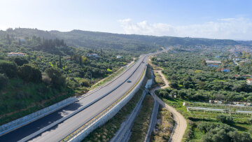 Παραδόθηκαν τα τελευταία 10 χιλιόμετρα του αυτοκινητόδρομου Πατρών - Πύργου, δείτε βίντεο και φωτογραφίες