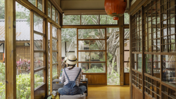 Τι συμβαίνει όταν ένα φλιτζάνι τσαγιού γίνεται αφορμή για ταξίδι