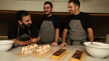 24 ώρες στα Άκρα για τα χριστουγεννιάτικα γλυκά του