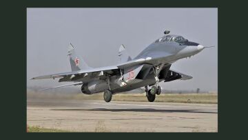 Ιδού το ρωσικό αεροπλάνο που κατέστρεψαν οι ουκρανοί