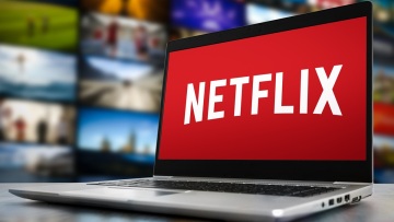Παρέμβαση Τραμπ στο Netflix, ζήτησε την απομάκρυνση μέλους του ΔΣ, ενώ μαίνεται το θρίλερ για την εξαγορά της Warner Bros 