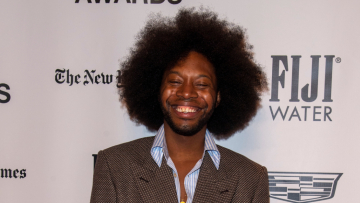 Ο Τζέρεμι Ο. Χάρις του «Emily in Paris» συνελήφθη στην Ιαπωνία ως ύποπτος για διακίνηση ναρκωτικών
