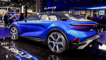 Η 911 της Alpine