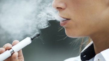 Άτμισμα στα παιδιά: Τι πρέπει να γνωρίζουν οι γονείς