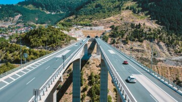 Πώς θα γίνει παραχώρηση της Εγνατίας Οδού, οι αναγκαίες επενδύσεις και η πολιτική των διοδίων
